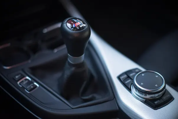 אזדיואר קזינו אפליקציית Android/iOS